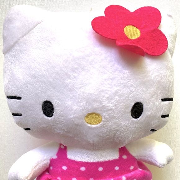 Hello Kitty with pink polka dot dress - Picture 2 of 7